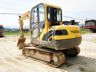 玉柴YC60-8挖掘机