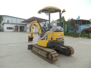 小松PC30MR-3挖掘机